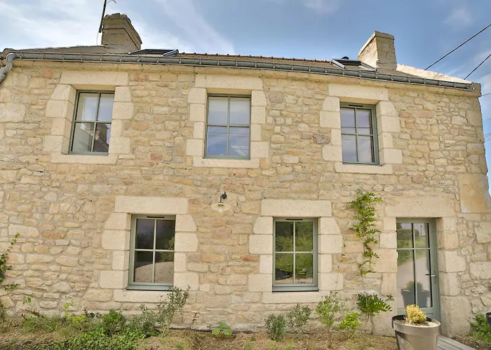Ancienne maison de pêcheur à deux pas des plages