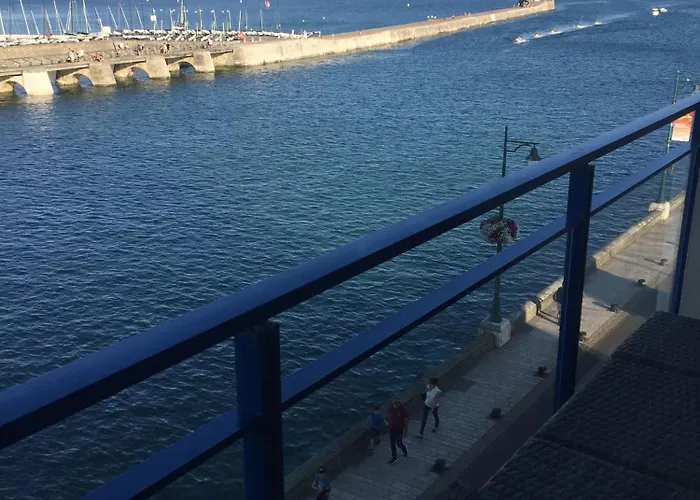 Vue exceptionnelle sur chenal, océan, baie des Sables