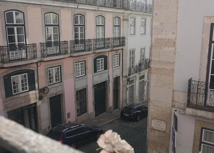 Lost Inn Lisbon Hostel