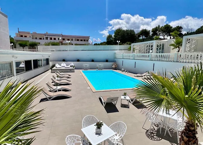 Hotel romantico: Hotel Sirena - Servizio spiaggia inclusive