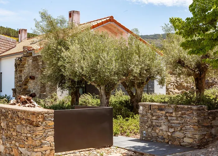 Casas Da Fontanheira