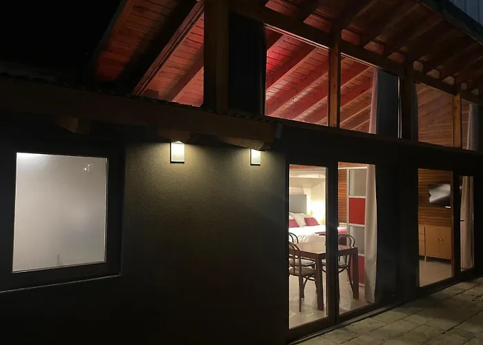 Urbana Apartments 413