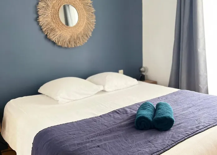 Le Rabelais, superbe appartement en duplex, proche forteresse et monument historique