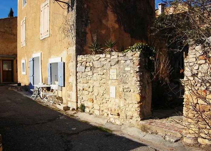 gîte à Rustrel