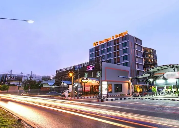 B2 Boutique & Budget