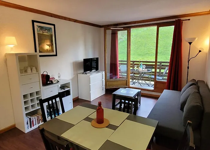 Appartement Hauteurs Super Besse - 4 personnes -Piscine&Garage