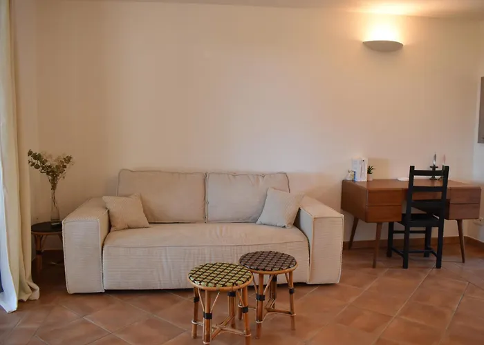 Gîte Confortable Vue Exceptionnelle - Golf de Saumane
