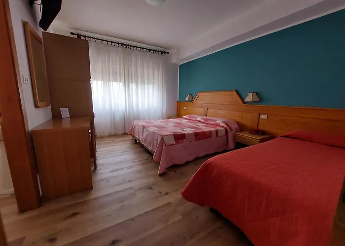 Hotel Ping Pong: Hotel Paganella