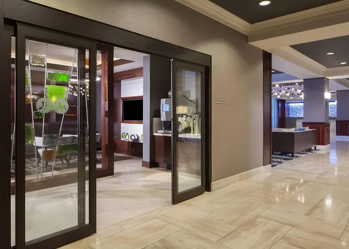 Beach hotel: Dallas Marriott Suites Medical/Market Center