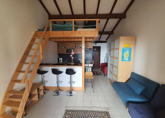 Apartment Liscia sea view, restaurant&supermarket 50m