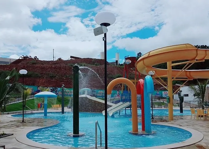 Do Lago Park