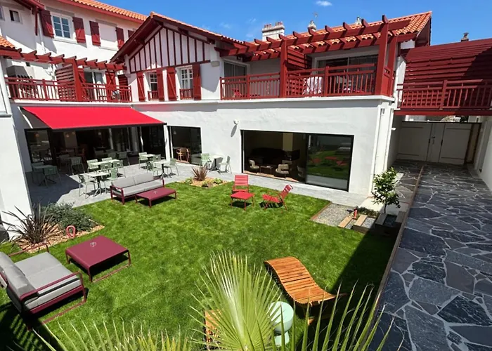 Hotel de 3 estrellas: Hotel Kemaris