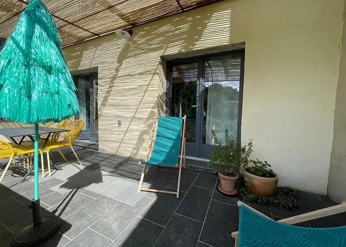 Gîte avec terrasse