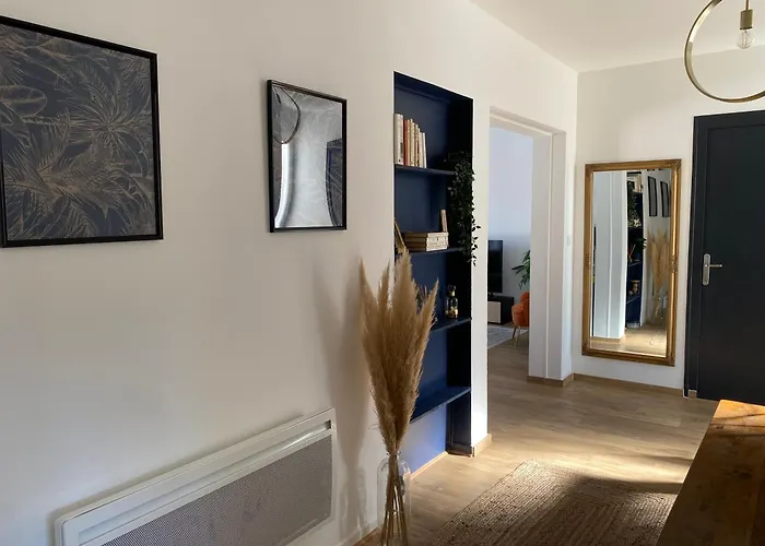 Appartement spacieux climatisé avec terrasse