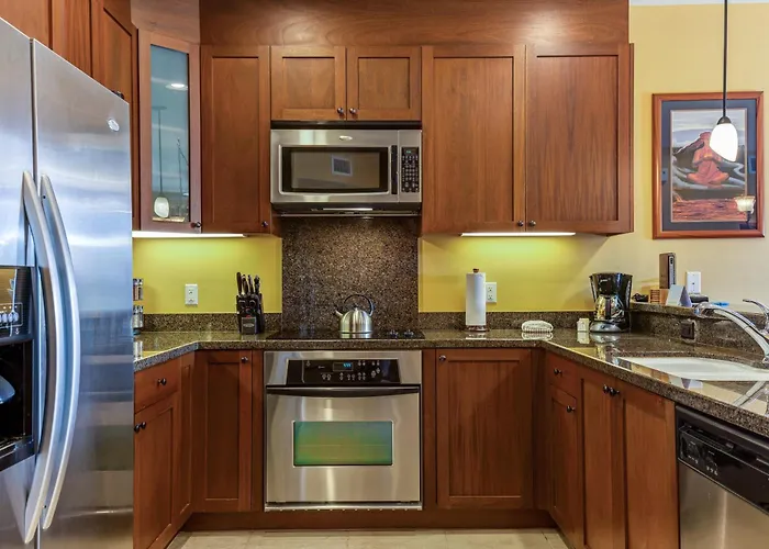 Hotel with Tennis: Castle Hali'I Kai At Waikoloa