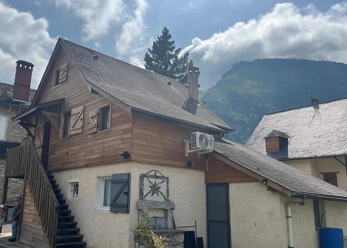 Appartement Cocoon avec jardin et vue montagne