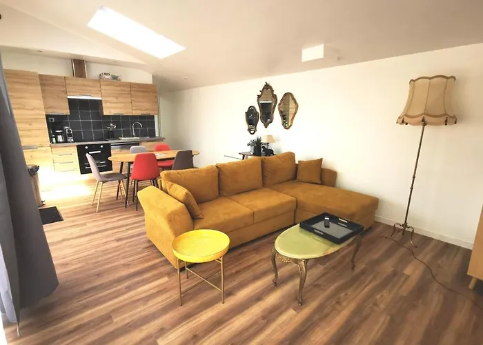 Appartement dans maison d'architecte avec terrasse