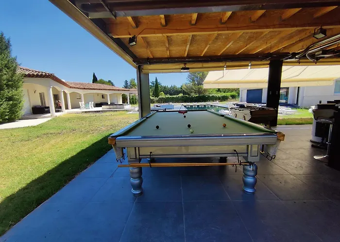 Joli studio 3 avec piscine au calme absolu
