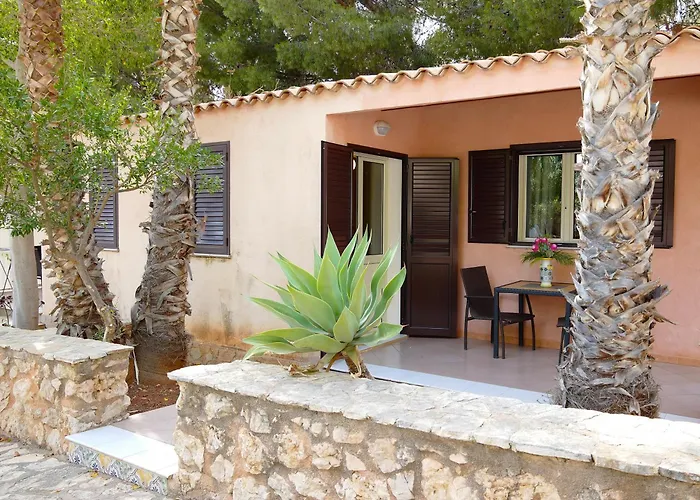 Hotel Con Piscina Cala Dell'Arena