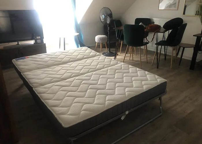 Appartement BELLO , ruelle au cœur de ville, arrivée en autonomie