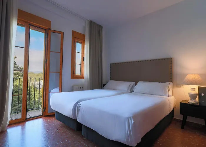 Hotel Tugasa El Almendral