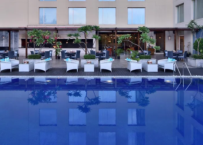 Resort: Courtyard By Marriott Bengaluru Outer Ring Road