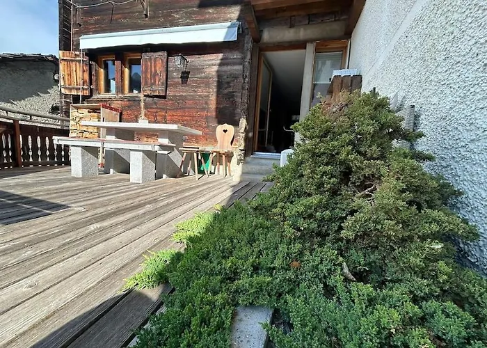 Cosy Chalet - Renovated And Charming
