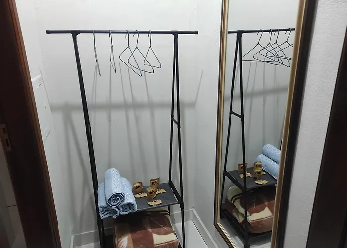 Suíte privativa no Bairro Custódio Pereira próximo ao Campus Umuarama UFU