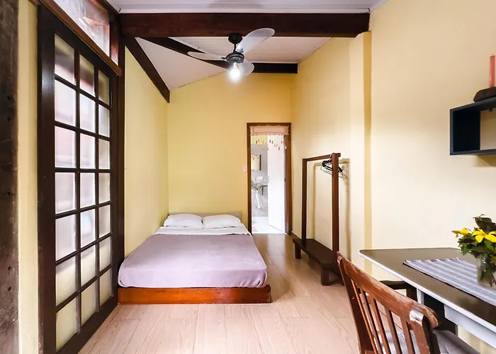 Casa de hóspedes: Pe De Cafe Itamambuca