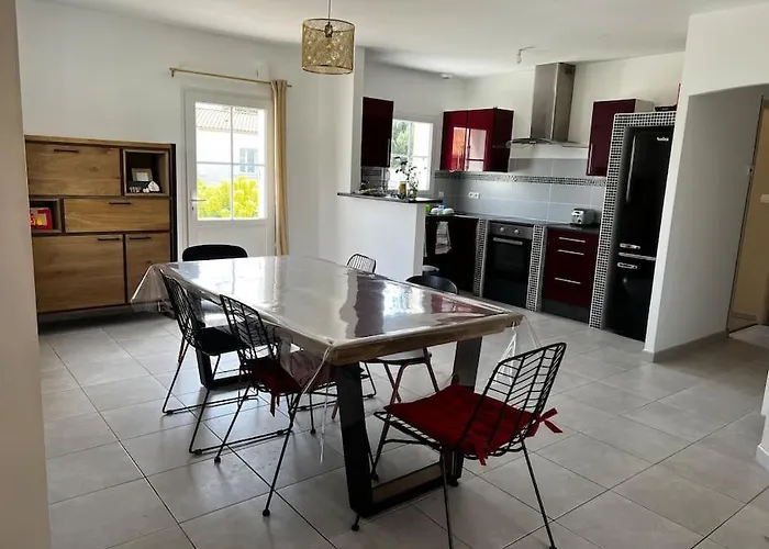Maison d'Évasion entre Plage et Forêt - Charme et Confort à Deux Pas de l'Océan