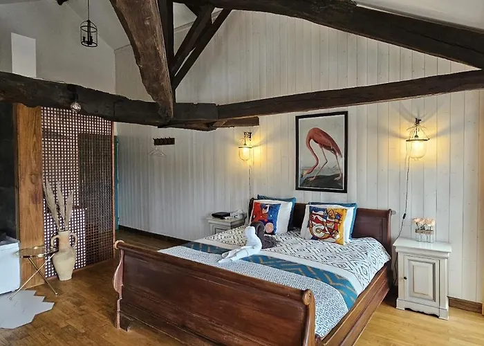 Grand studio romantique avec air climatisé