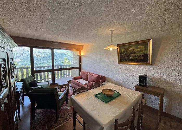 Auris en Oisans: Appart 4 pers, 250m pistes, balcon, parking gratuit, animaux admis - FR-1-297-339