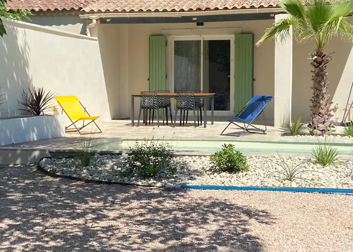 Maison avec piscine et jacuzzi proche de la rivière idéale pour un séjour détente