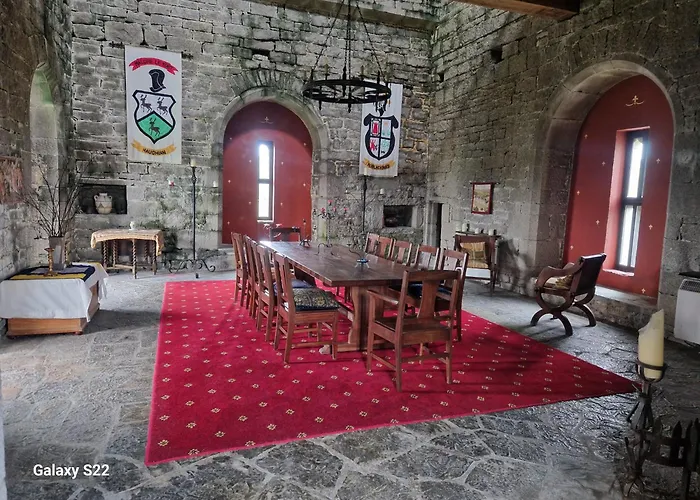 Ballindooley Castle