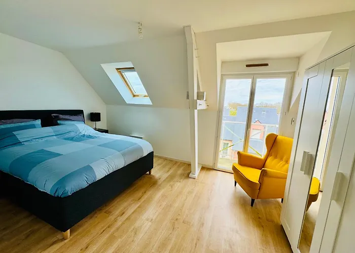Grand Duplex à 400m de la plage