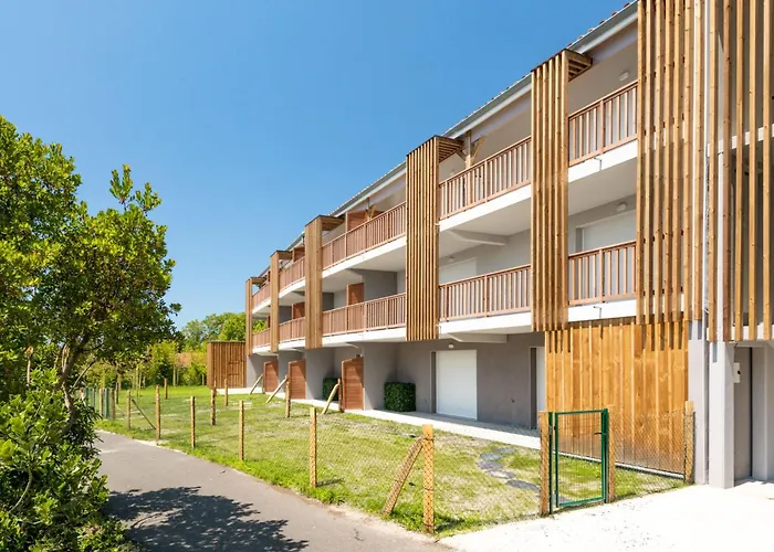 Apartment Jade Et Elena-2 By Interhome