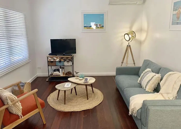 Yaringa Cottage By The Sea