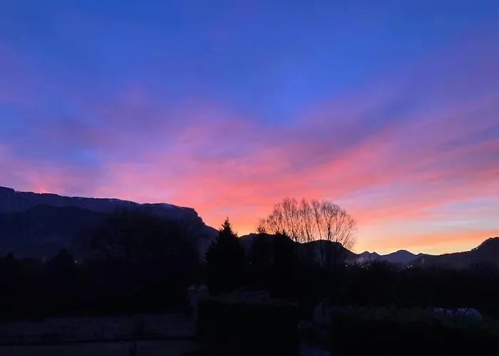 Calme et nature proche centre-ville et rivière