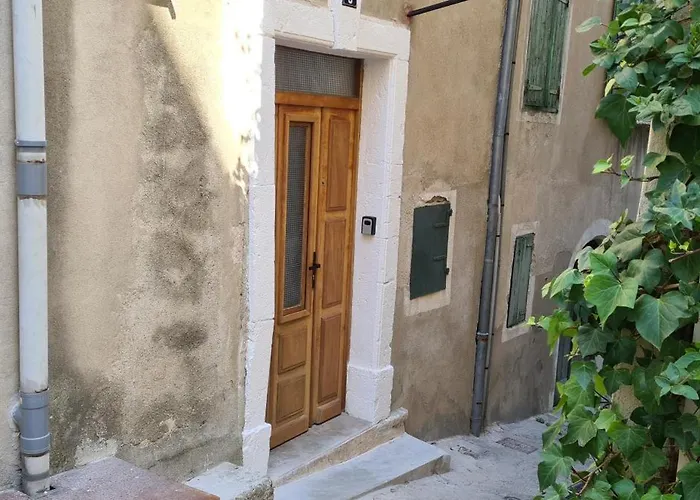 Les Olivettes - Appartement calme au coeur d'Anduze