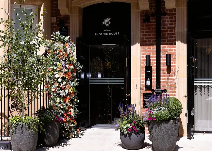 Best Selfcatering Cheval Phoenix House At Sloane Square