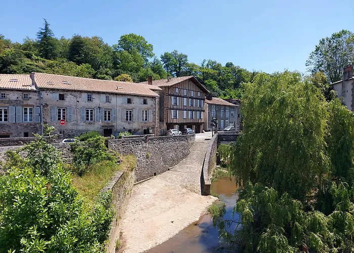 2Bed House Sleeps 4 - Parking Views 3Min To Town