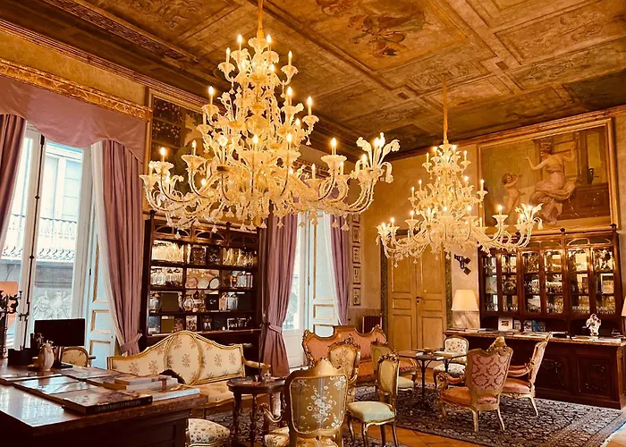 Pet Friendly hotel: Palazzo Doria Napoli