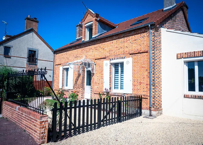 Le 35 Maison rénovée avec jardin proche centre