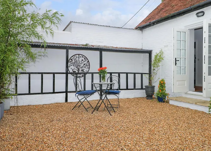 Calvin'S Cottage