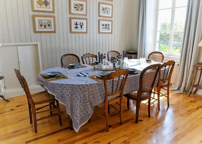 Élégante maison avec jardin