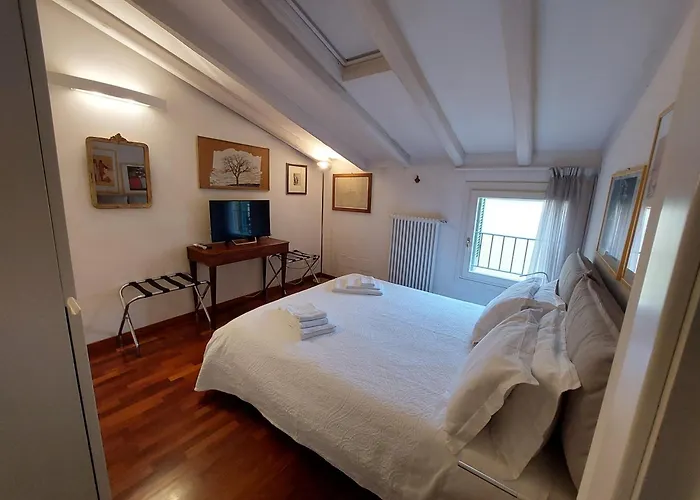 Hotel 4 stelle: B&B Griffoni 7