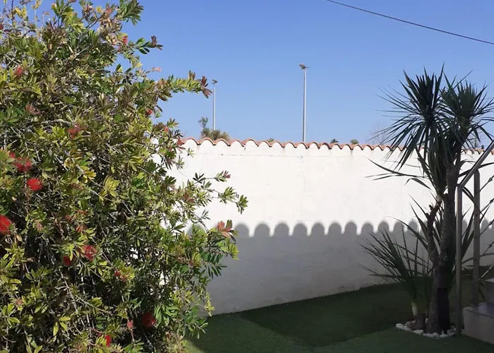 La petite maison au bord du canal T2 - 3étoiles -