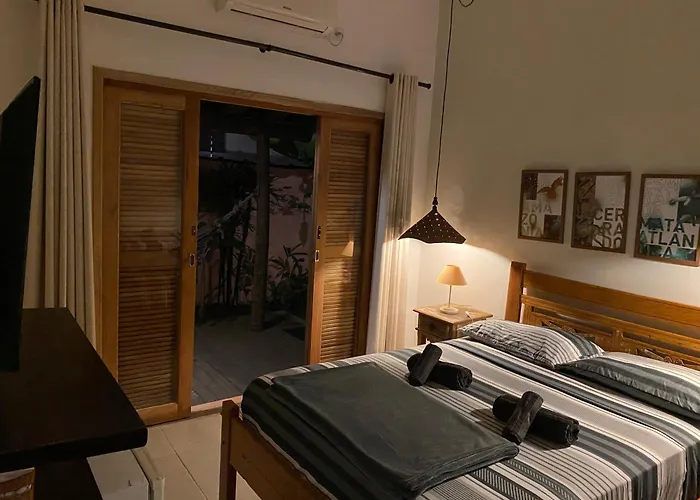 Casa Baronesa Suítes