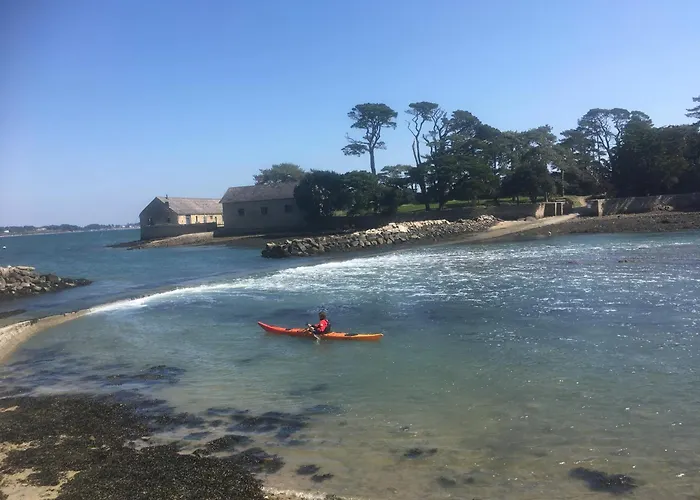 studio moderne les pieds dans l'eau