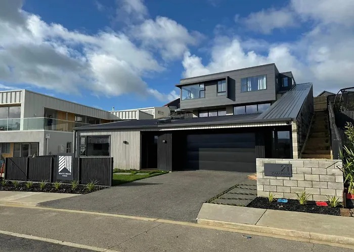 Birdsong Water View 2 Bedroom Apartment